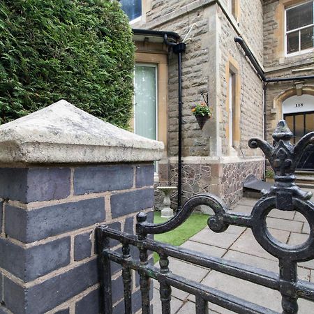 Elegant Malvhina Retreat On The Malvern Hills Great Malvern Exterior photo