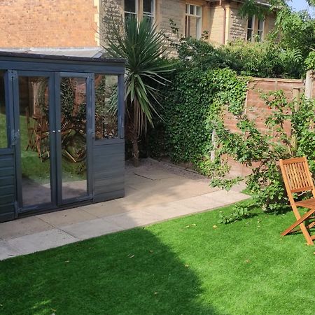 Elegant Malvhina Retreat On The Malvern Hills Great Malvern Exterior photo